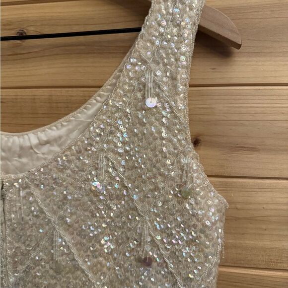 Vintage Fully Beaded Sequin Size Medium Lined Wool Cropped Tank Top - Picture 8 of 12